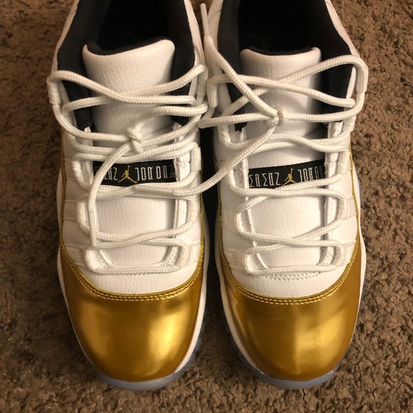 Jordan lows - Picture 4 of 4